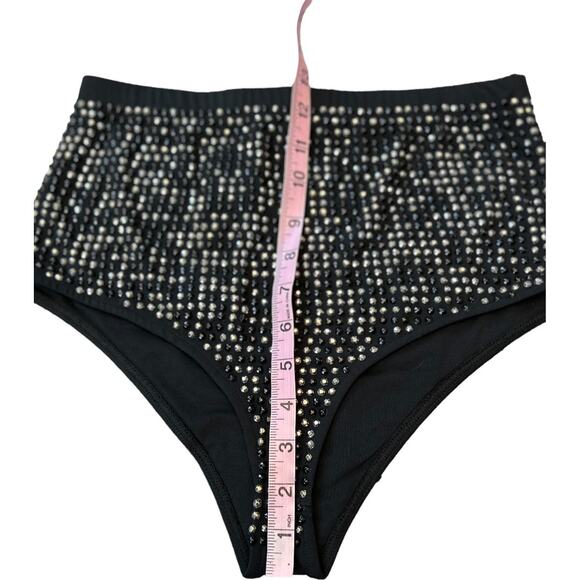 NWT Rhinestone Studded High Waist Hot Pants Bootie Shorts Size Med - Picture 14 of 15